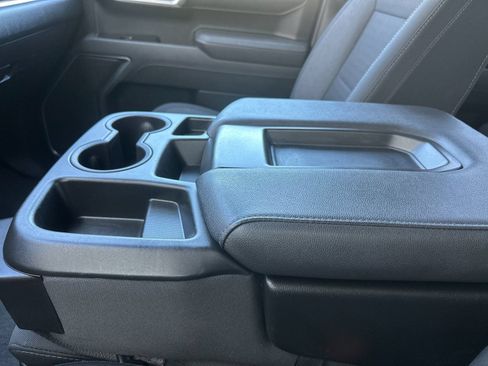 Used 2025 Chevrolet Silverado 1500 LT AWD/4WD image 22