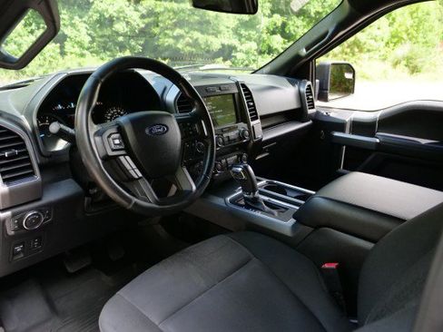 Used 2019 Ford F150 XLT w/ Equipment Group 302A Luxury AWD/4WD image 2