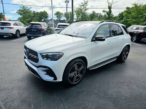 New 2026 Mercedes-Benz GLE 580 4MATIC image 3