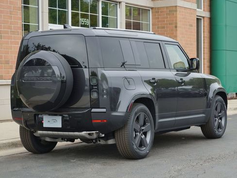 Used 2026 Land Rover Defender 110 S AWD/4WD image 6