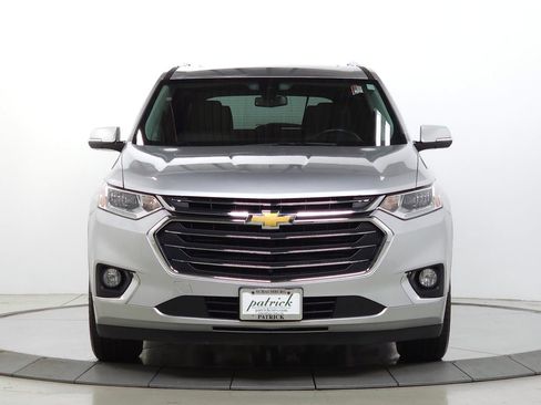Used 2019 Chevrolet Traverse Premier w/ LPO, Floor Liner Package AWD/4WD image 2