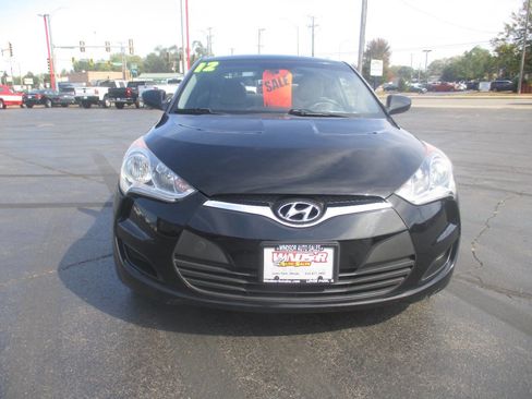 Used 2012 Hyundai Veloster image 11