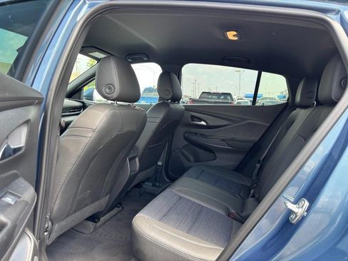 Used 2025 Buick Envista Preferred w/ Convenience I Package FWD image 13