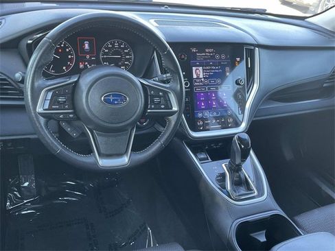 Used 2022 Subaru Outback Premium image 7