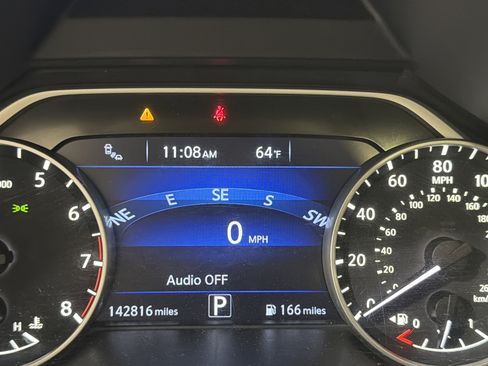 Used 2015 Nissan Murano Platinum w/ Platinum Technology Package image 17