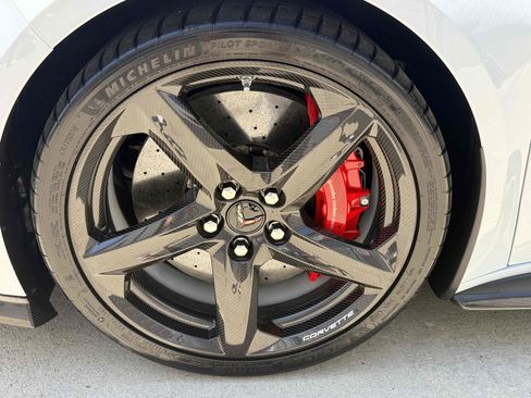 Used 2023 Chevrolet Corvette Z06 w/ Engine Appearance Package RWD image 12