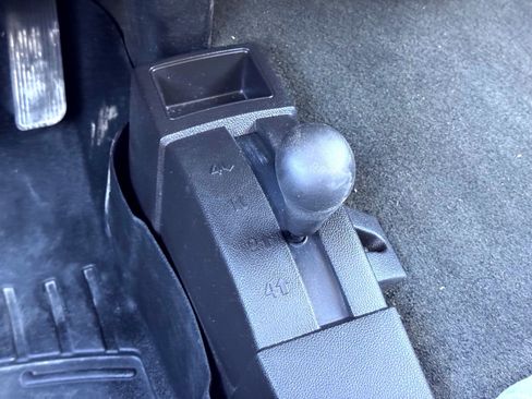 Used 2017 Chevrolet Silverado 2500 W/T w/ WT Convenience Package image 23