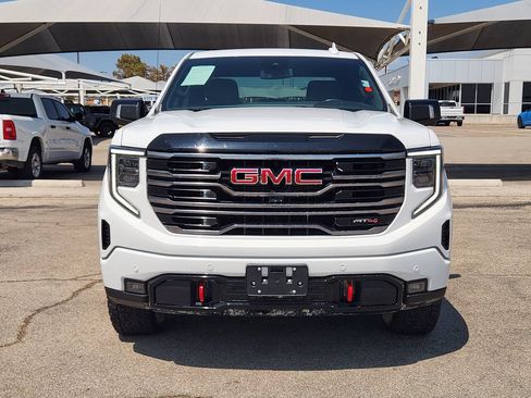 Used 2025 GMC Sierra 1500 AT4 AWD/4WD image 2