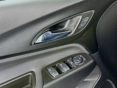 Used 2022 Chevrolet Equinox RS AWD/4WD image 21