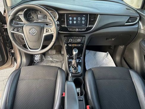 Used 2018 Buick Encore Preferred image 17