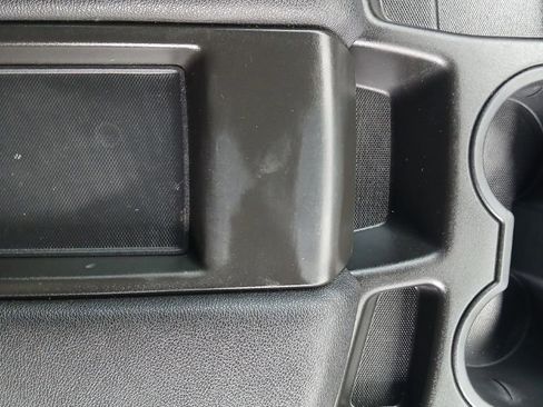 Used 2024 Chevrolet Silverado 1500 Custom image 25