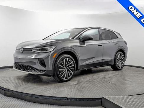 Used 2023 Volkswagen ID.4 Pro S Plus AWD/4WD image 2