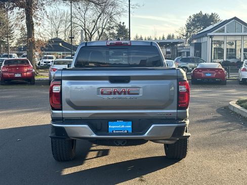 Used 2024 GMC Canyon AT4 w/ Technology Package image 4