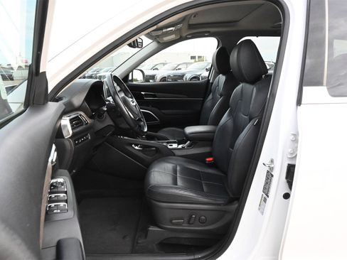 Used 2021 Kia Telluride EX w/ EX Premium Package image 18