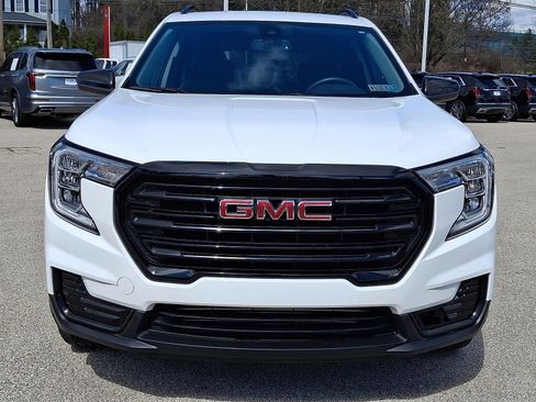 Certified 2022 GMC Terrain SLE w/ Driver Convenience Package image 29