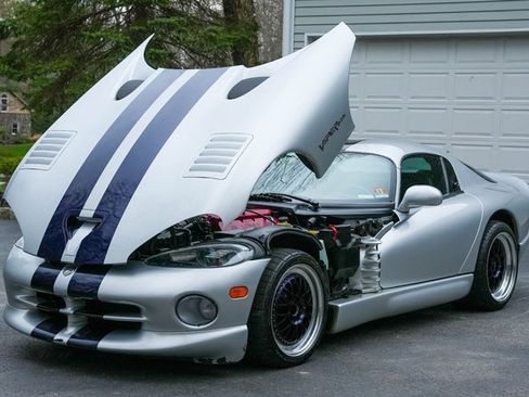 Used 1998 Dodge Viper GTS RWD image 18