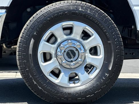 Certified 2024 Ford F250 XLT AWD/4WD image 23