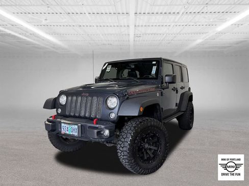 Used 2018 Jeep Wrangler Unlimited Rubicon image 1