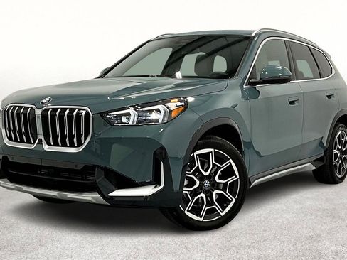 Used 2025 BMW X1 xDrive28i image 14