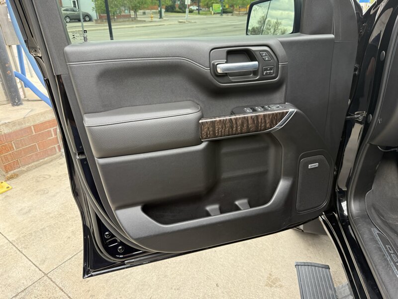 Used 2019 GMC Sierra 1500 Denali w/ Technology Package AWD/4WD image 20