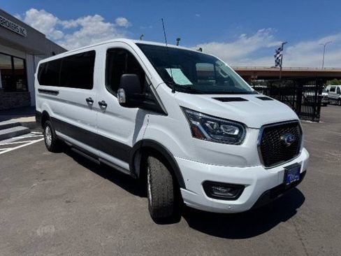 Used 2023 Ford Transit 350 XLT RWD image 4
