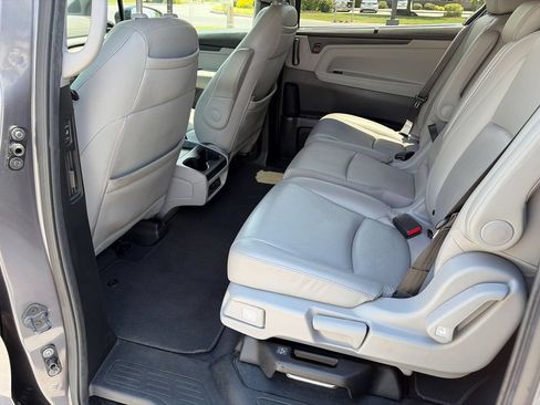 Used 2019 Honda Odyssey EX-L image 11