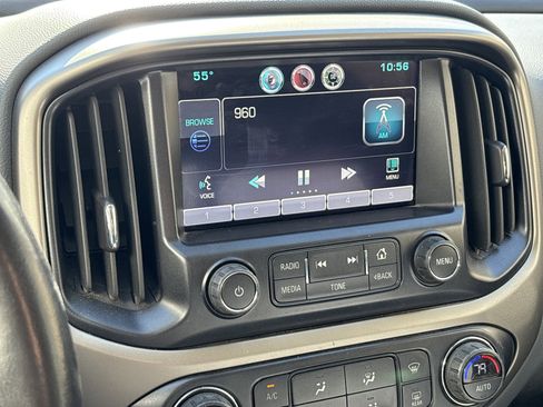 Used 2015 Chevrolet Colorado Z71 image 23