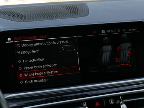 Used 2022 BMW X7 M50i AWD/4WD image 19