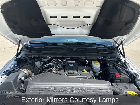 Used 2025 RAM 2500 Laramie AWD/4WD image 26