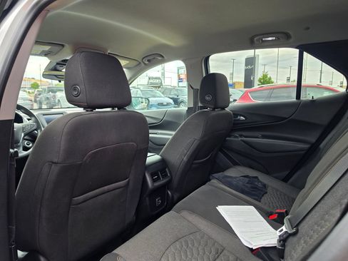 Used 2020 Chevrolet Equinox LT AWD/4WD image 11
