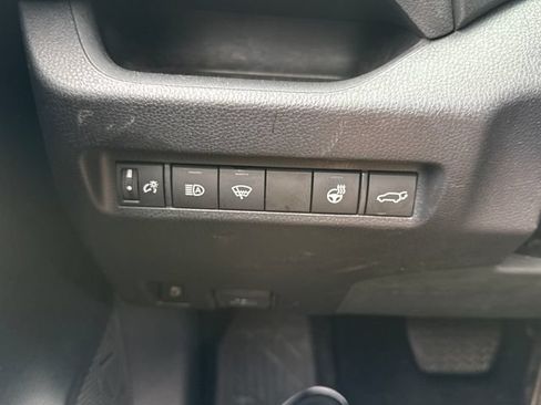 Used 2022 Toyota RAV4 XSE w/ XSE Grade Weather Package AWD/4WD image 28