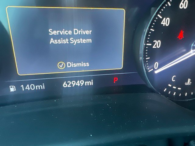 Used 2022 Buick Envision Essence w/ Technology Package II FWD image 4