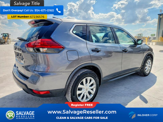 Used 2017 Nissan Rogue S FWD image 4