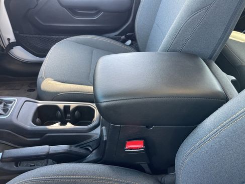 Used 2025 Jeep Wrangler Willys 4xe image 14