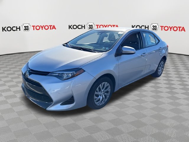 Used 2019 Toyota Corolla LE FWD image 3
