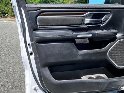Used 2022 RAM 1500 Laramie RWD image 26