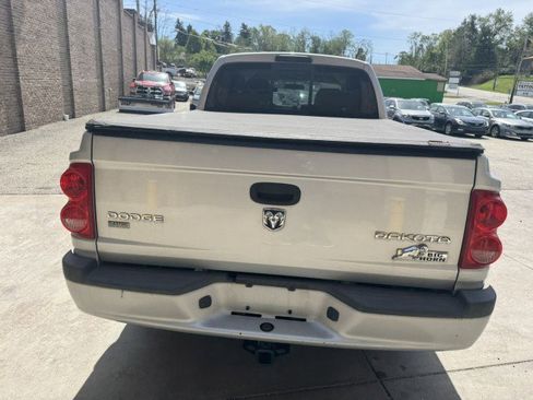 Used 2011 Dodge Dakota Big Horn AWD/4WD image 4