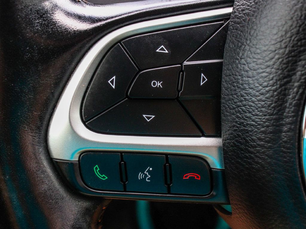 Used 2020 Jeep Compass Latitude w/ Popular Equipment Group AWD/4WD image 27