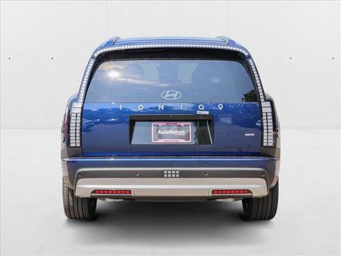 New 2026 Hyundai Ioniq 9 SE image 6