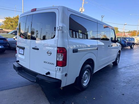 Used 2018 Nissan NV 3500 S image 5