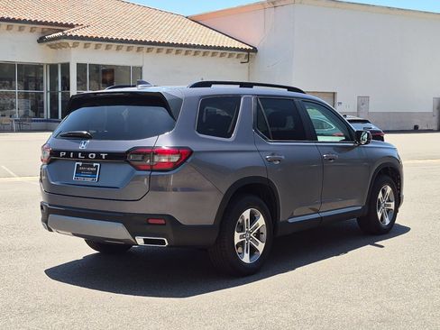 New 2026 Honda Pilot EX-L image 11