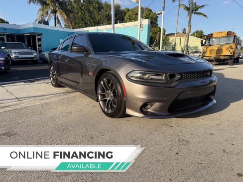 Used 2020 Dodge Charger Scat Pack w/ Plus Group RWD image 2