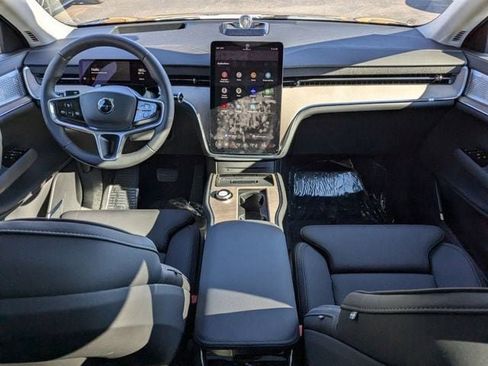 New 2025 Volvo EX90 Ultra image 21