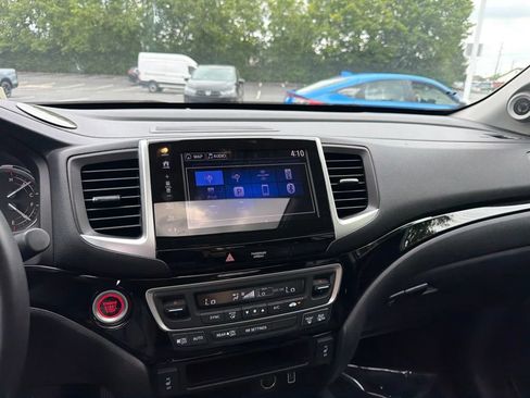 Used 2019 Honda Ridgeline RTL-E image 15