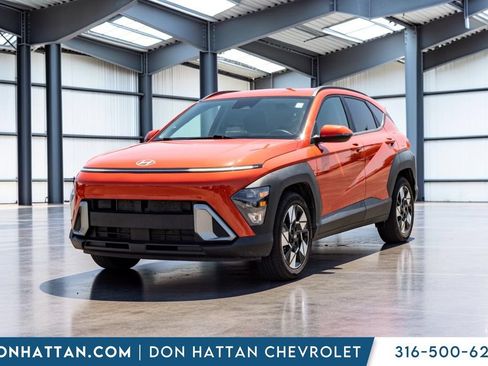 Used 2025 Hyundai Kona SEL FWD image 19