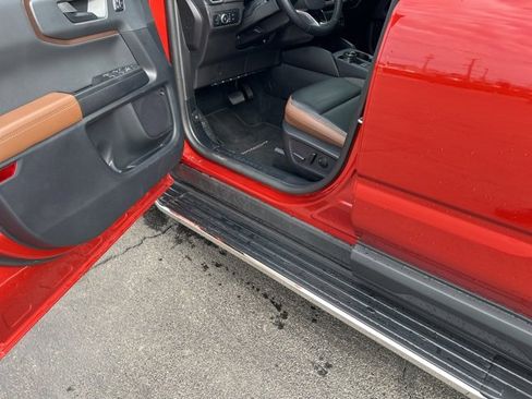 Used 2024 Ford Bronco Sport Outer Banks w/ Tech Package image 16