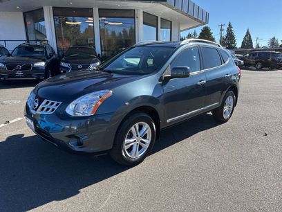 Used 2013 Nissan Rogue SV w/ Premium Pkg