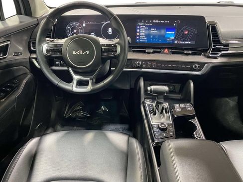 Used 2025 Kia Sportage SX FWD image 12