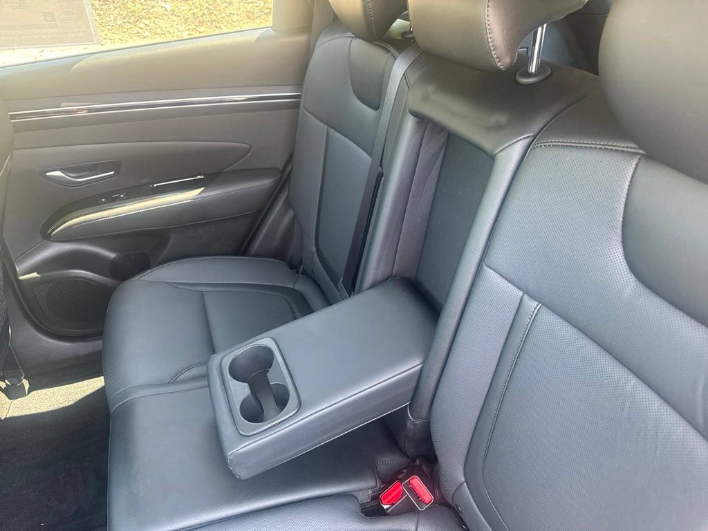 Used 2024 Hyundai Tucson Limited AWD/4WD image 40