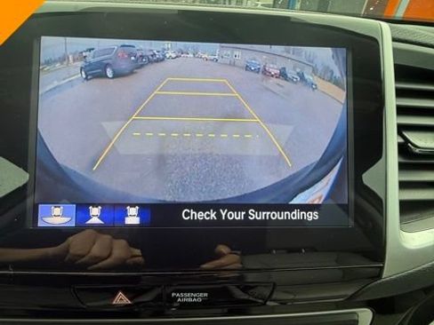 Used 2017 Honda Pilot Touring image 19